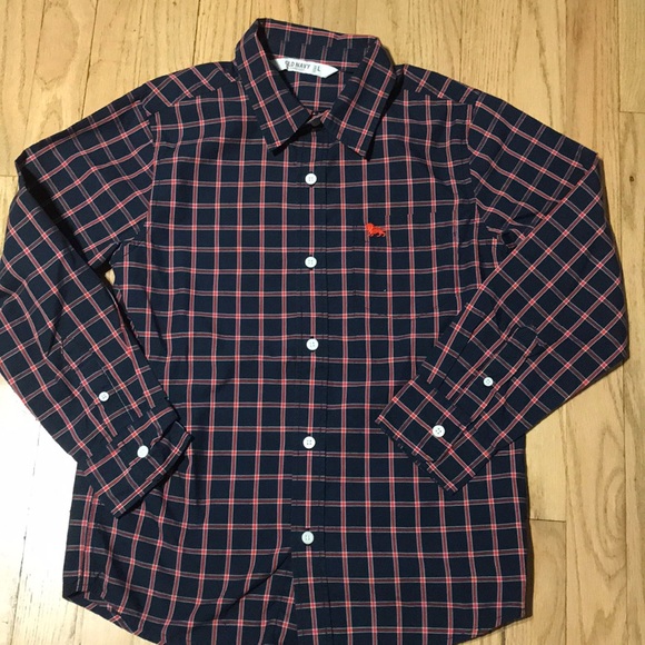 Old Navy Bundle Shirts - Picture 6 of 9